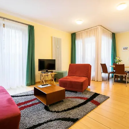 Kaiservillen Heringsdorf - Ferienwohnung Mit 1 Schlafzimmer Und Terrasse D104 Eksteriør billede