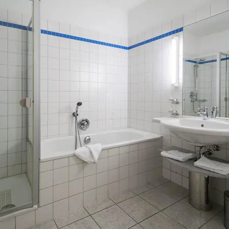 Kaiservillen Heringsdorf - Ferienwohnung Mit 1 Schlafzimmer Und Terrasse D104 Eksteriør billede